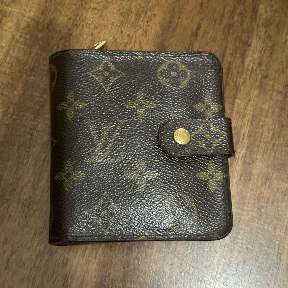 Vintage LV Unisex Wallet
